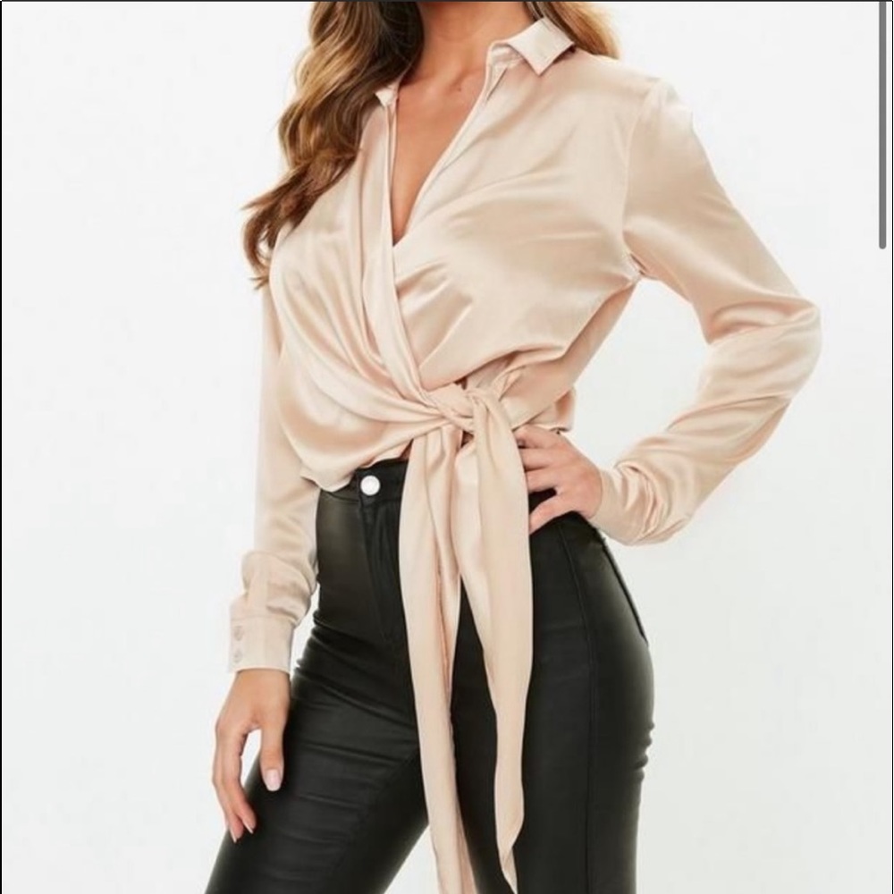 NWT Missguided Cropped Side Tie Blouse